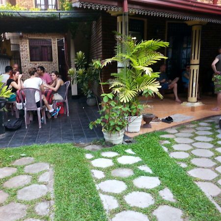 Colombo Lavinia Beach Hostel Dehiwala-Mount Lavinia Zewnętrze zdjęcie
