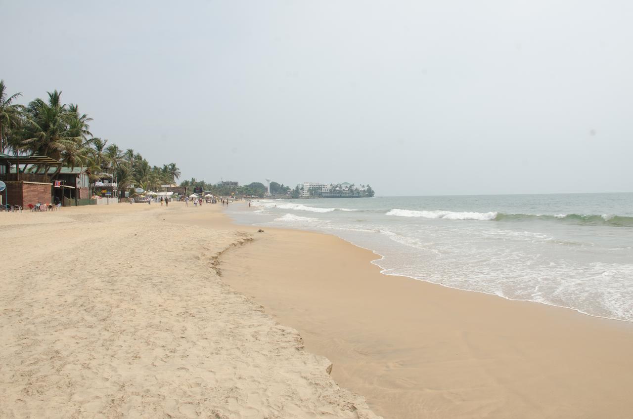Colombo Lavinia Beach Hostel Dehiwala-Mount Lavinia Zewnętrze zdjęcie