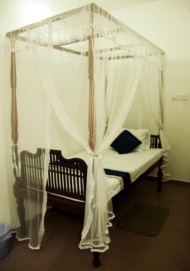 Colombo Lavinia Beach Hostel Dehiwala-Mount Lavinia Zewnętrze zdjęcie
