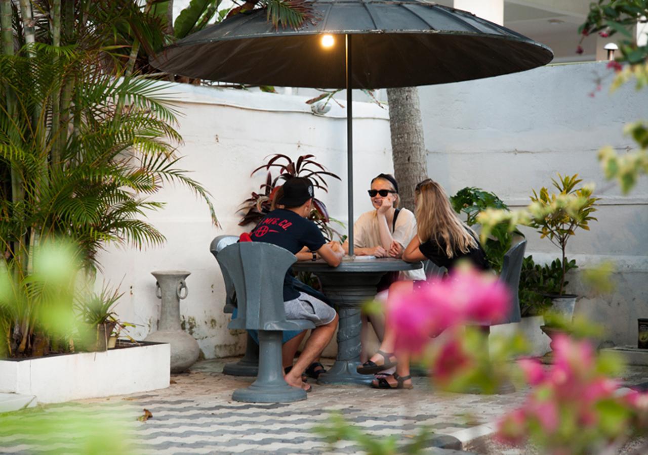 Colombo Lavinia Beach Hostel Dehiwala-Mount Lavinia Zewnętrze zdjęcie